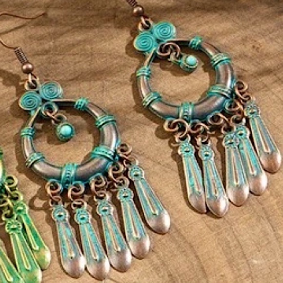 Boho Metal Tassel Metal Indian Dangle Earrings - Picture 1 of 3